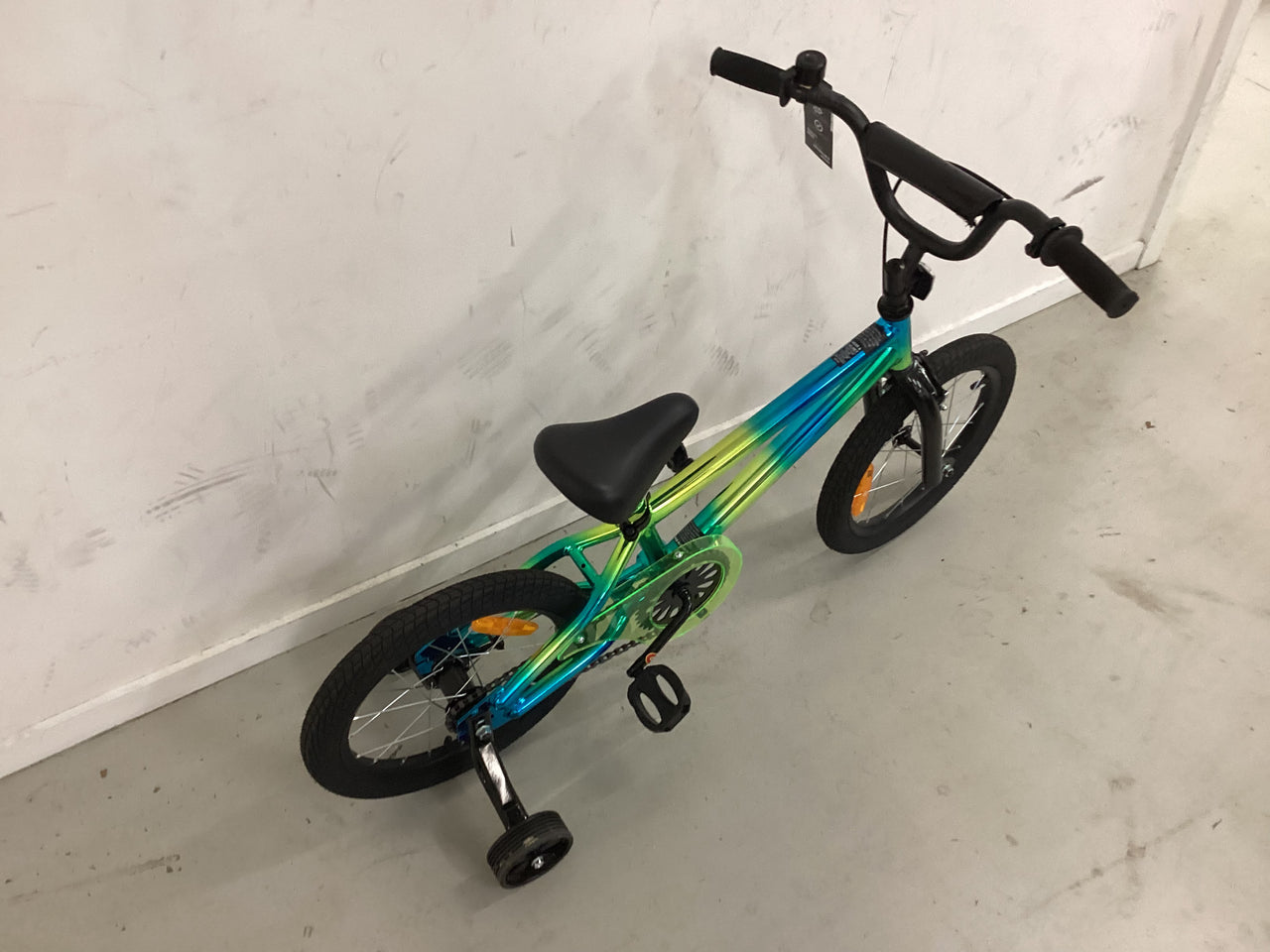 Kmart - 16” - Kids - Green , Blue (#4789)
