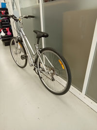 Thumbnail for Giant Cypress Bike -  44cm - Hybrid Commuter, Colour: Silver