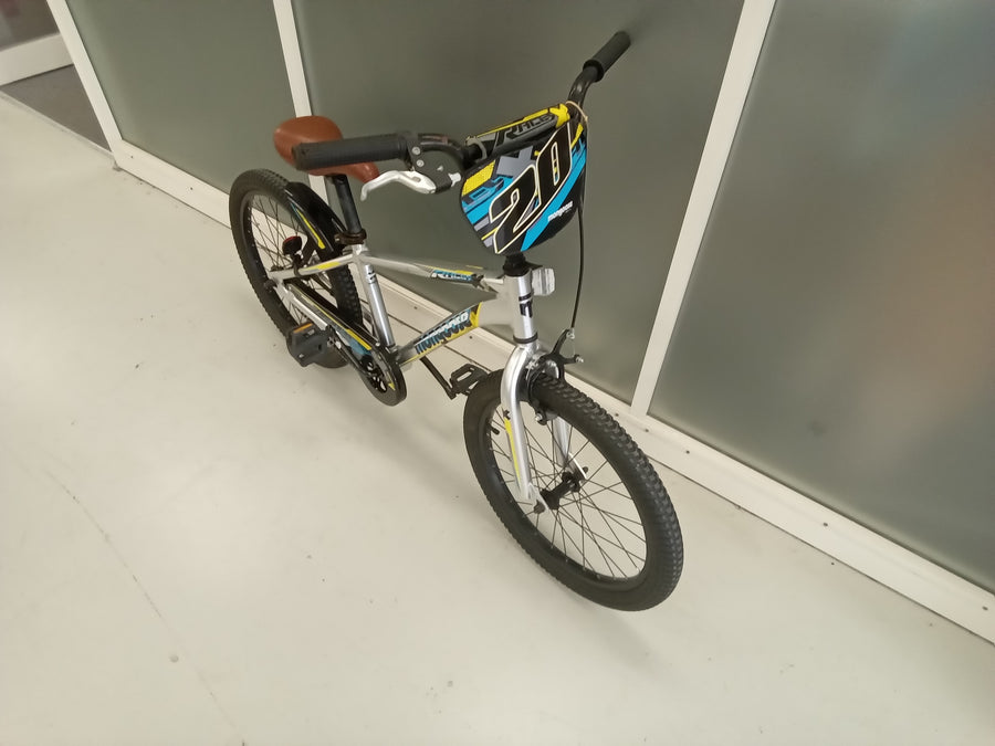 mongoose Racer x Bike - 20"  - Kids, Colour: Silver