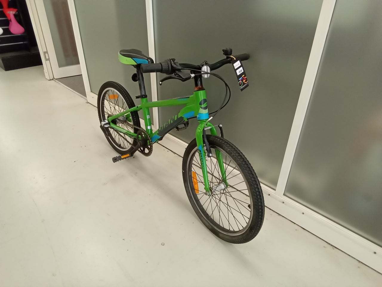 Giant XTC jr Bike - 20"  - Kids, Colour: Green