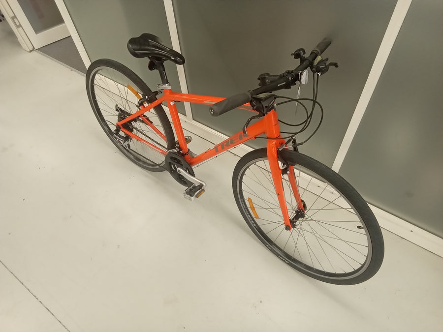 Trek Fx2 Bike -   - Flat Bar Commuter, Colour: Orange
