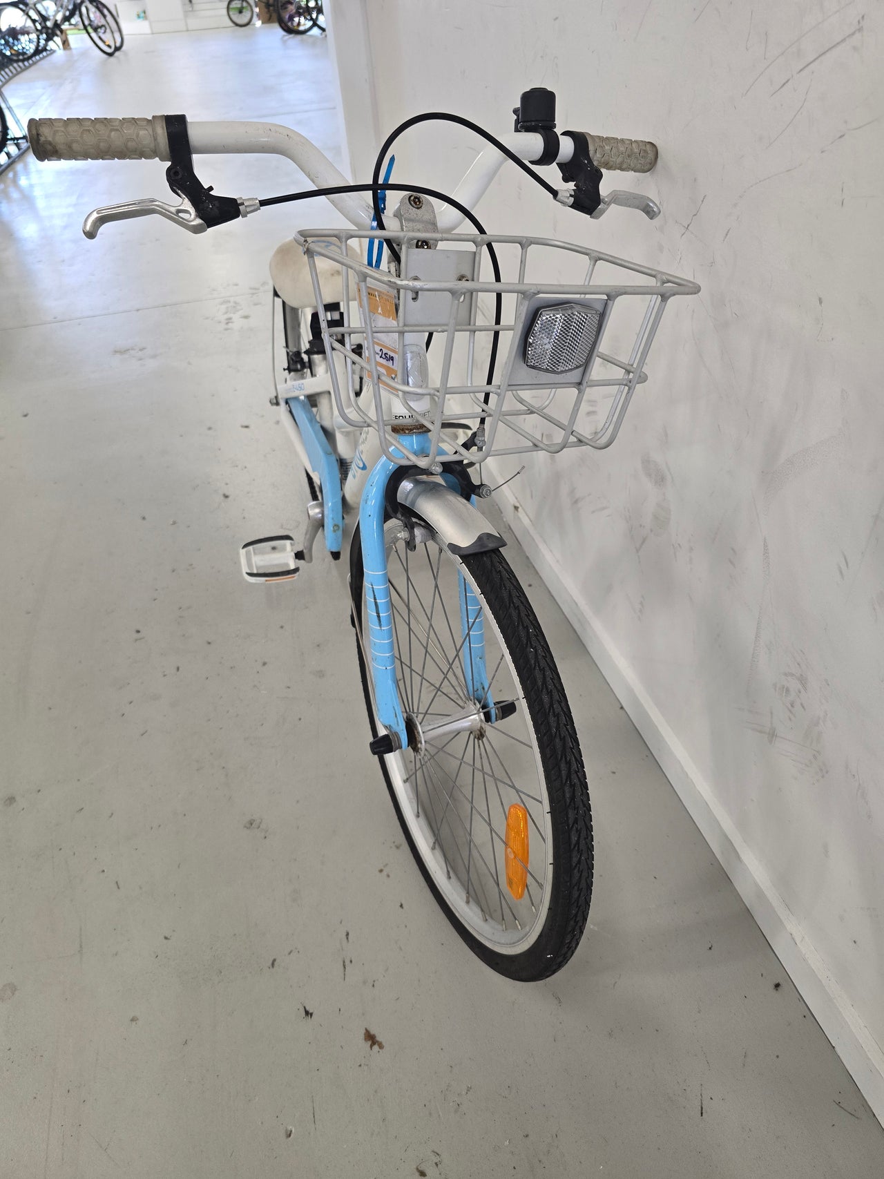 Byk  Bike - 20"  - Kids, Colour: Blue, White