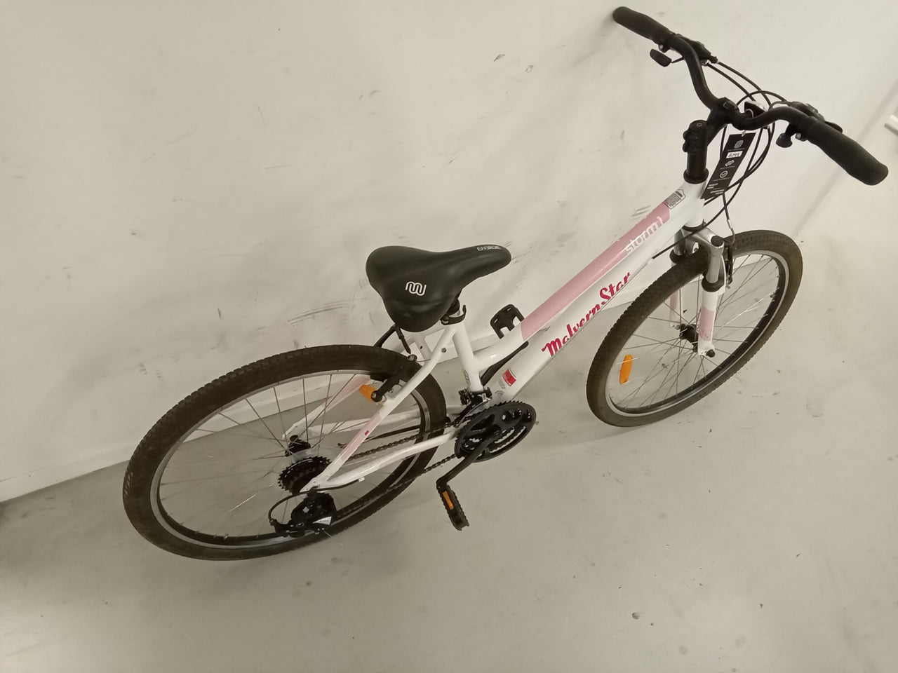 Malvern star Storm 1 Bike - 26"  - Kids, Colour: White, Pink
