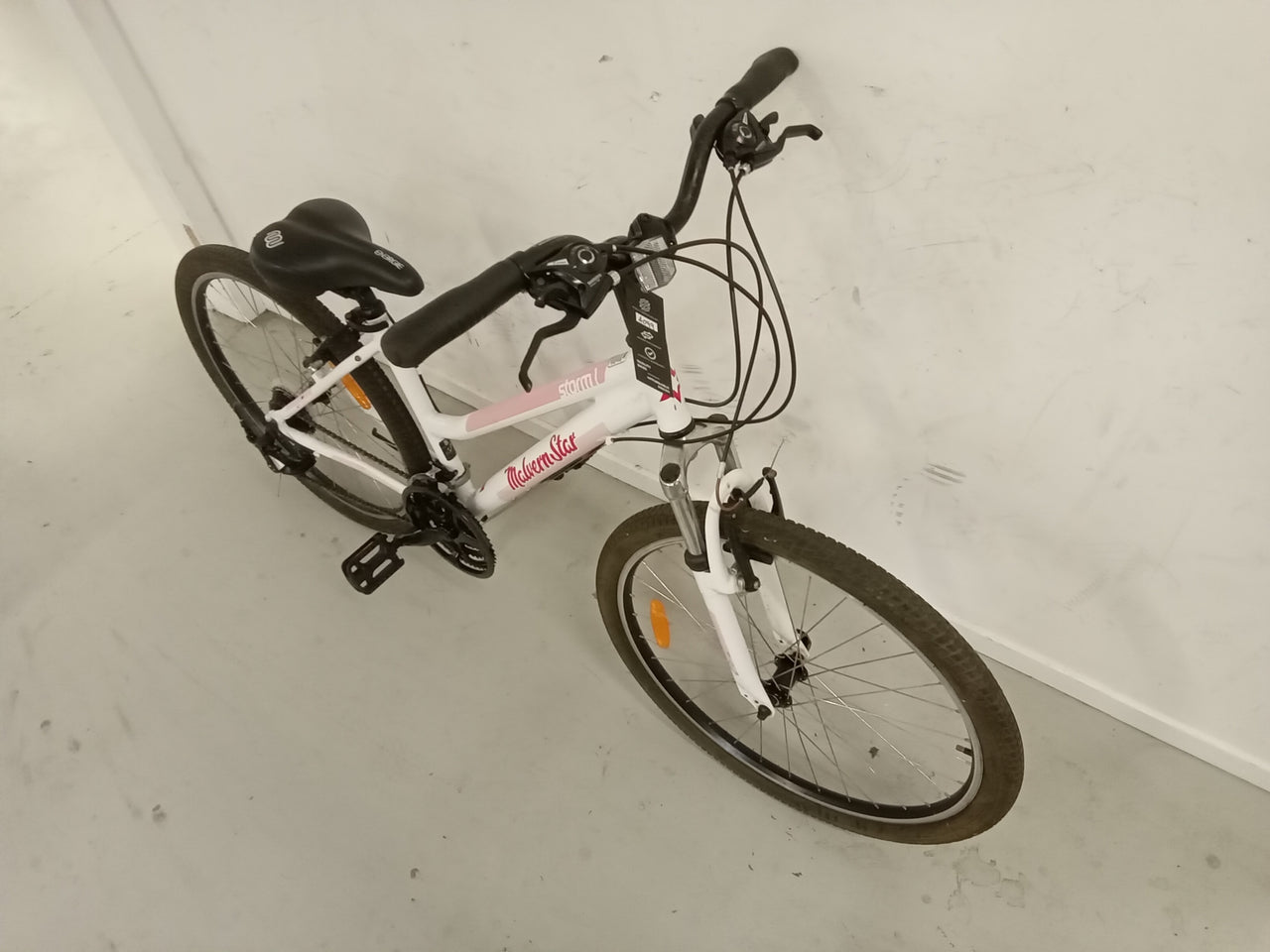 Malvern star Storm 1 Bike - 26"  - Kids, Colour: White, Pink