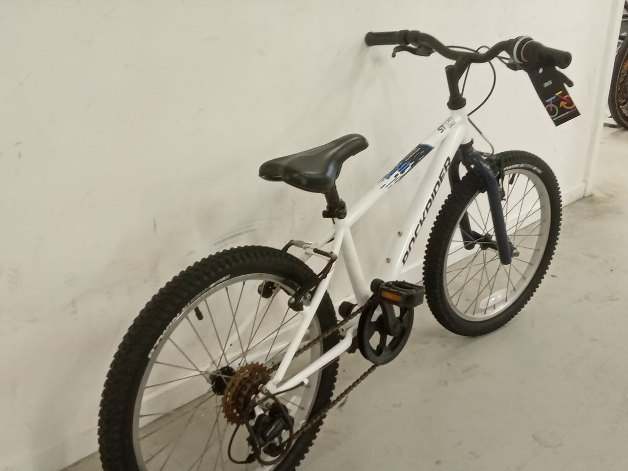 rockrider St120 Bike - 20"  - Kids, Colour: White