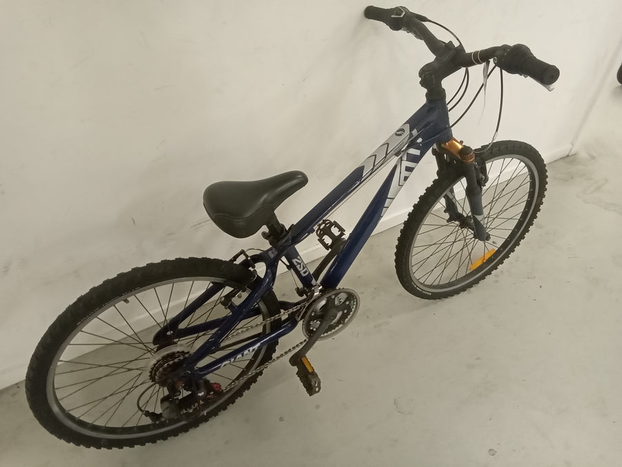 Giant Mtx 250 Bike - 24"  - Kids, Colour: Blue, White