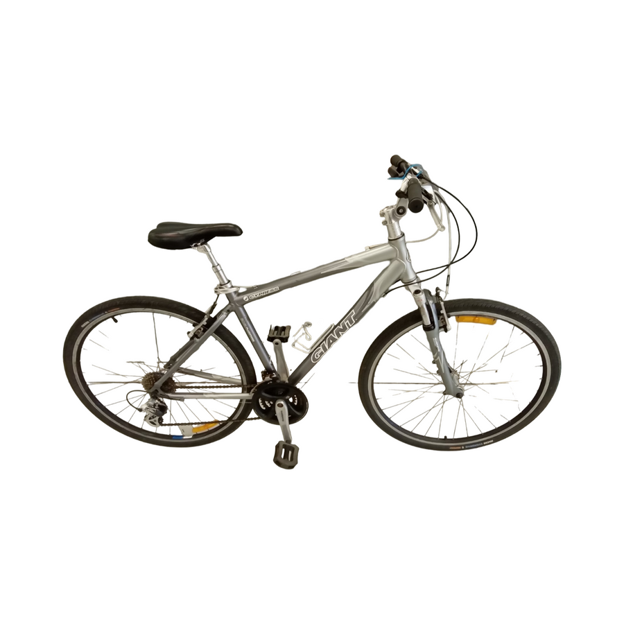 Giant Cypress Bike -  48cm - Hybrid Commuter, Colour: Silver